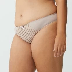 Slip Beige Noisette Stockholm 9 Slip Beige Noisette Stockholm -Belle Lingerie Soldes BL02446 042 WEB 1 39d948f6 3ba2 48e0 9e72 0180f603ddb6