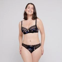 Culotte Noire Gold LUCCIA TWIST -Belle Lingerie Soldes BL02609 9N5 WEB 3 ef79f8b5 1e39 4e06 8222 67f4bdb86421