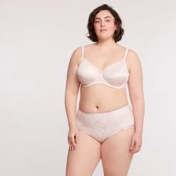 Boxer Gainant Poudre Marilyn 9 Boxer Gainant Poudre Marilyn -Belle Lingerie Soldes BL03732 044 WEB 3 b0c92f3e f8f4 4526 83d7 09b79c5f7fd6