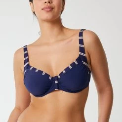 Haut De Maillot Avec Armatures Marine Précieux TAVOLARA -Belle Lingerie Soldes CS14103 A27 WEB 11 e32314b5 2f17 45c3 af1a 7f0de9b8724e